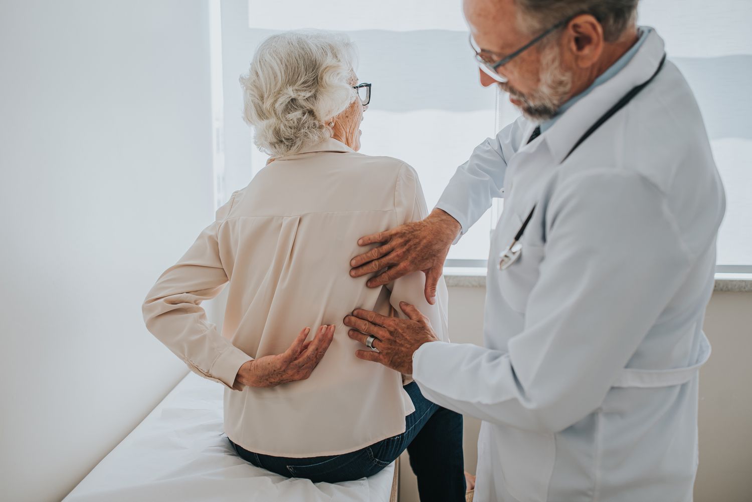 Diverticulitis and Back Pain: Understanding the Link