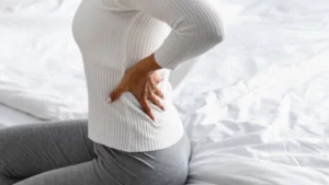 Common Causes of Pain In Lower Abdomen and Back In Females