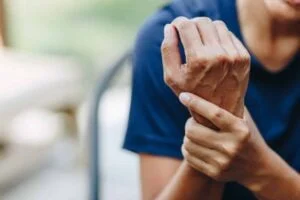 Customized Treatment Plans for Cubital Tunnel Syndrome Physical Therapy