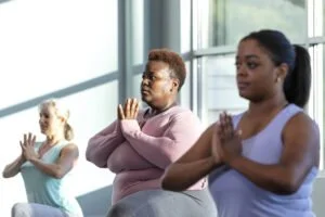 Lifestyle Adjustments for Perimenopause and Shoulder Pain