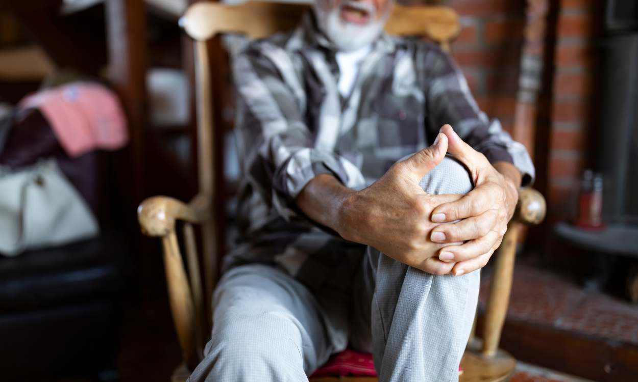 chronic knee pain