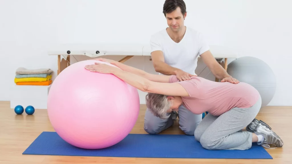 Recovery and Renewal: Physical Therapy for Compression Fractures