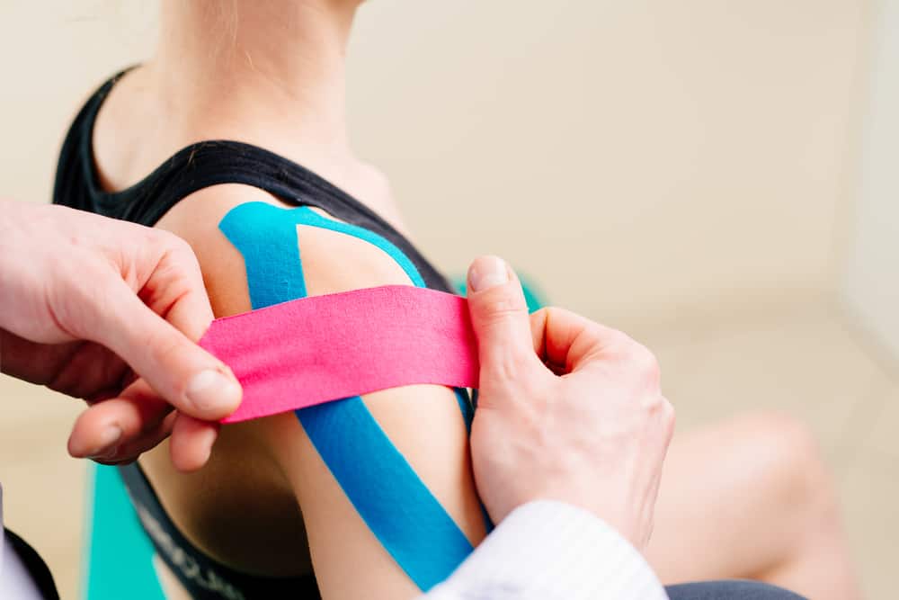 Frozen Shoulder Physiotherapy: Easing Pain and Restoring Mobility