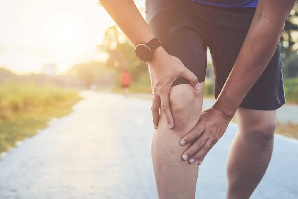 Unlocking the Mystery: Why Your Knee Hurts When Straightening