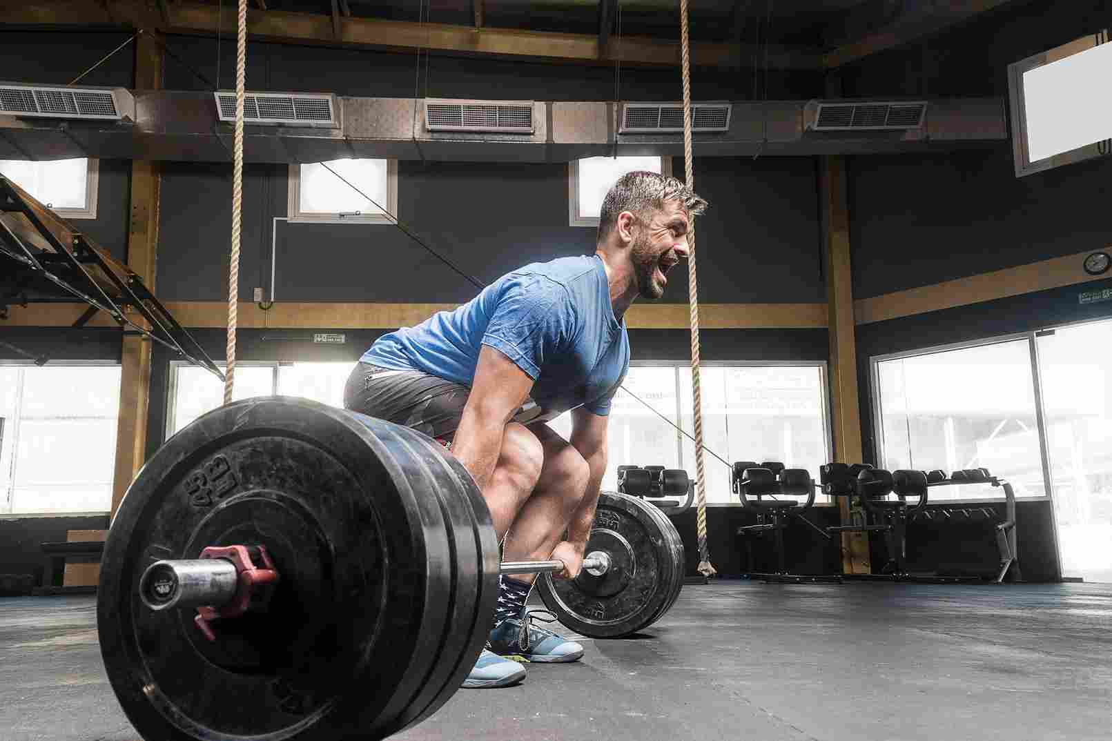 Understanding and Alleviating Shoulder Pain from Weight Lifting