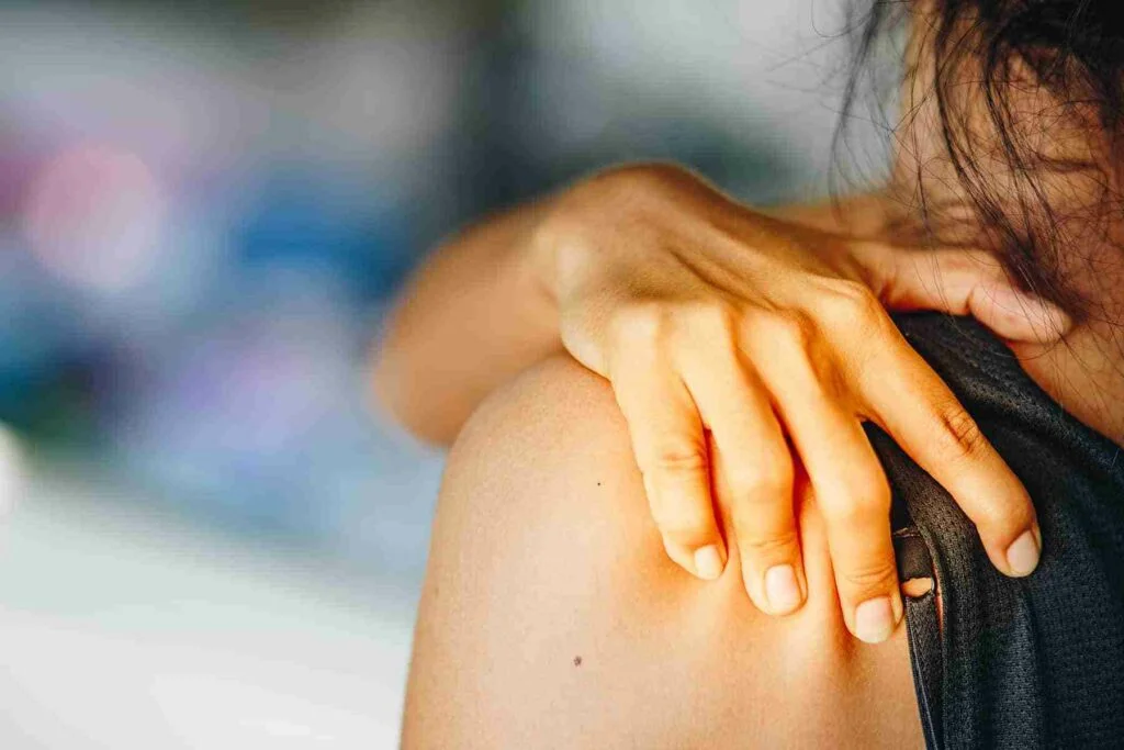 Unraveling the Mystery: Burning Pain in the Shoulder